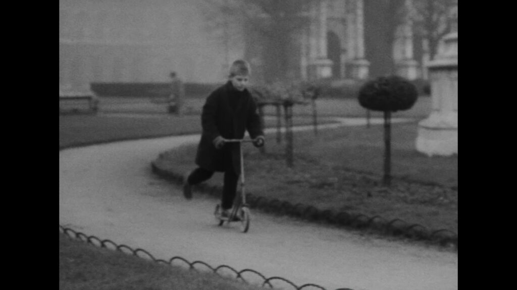 Les enfants du musée - Chroniques de France © 1964 Ciné-Tamaris - Pathé Films_1